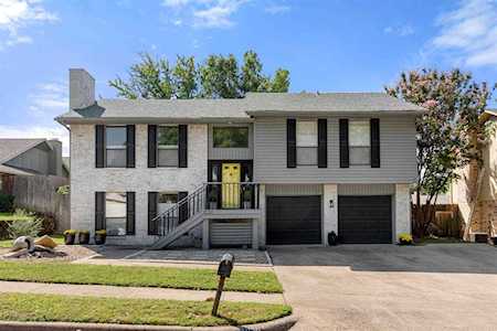 3220 Prince Court Bedford, TX 76021