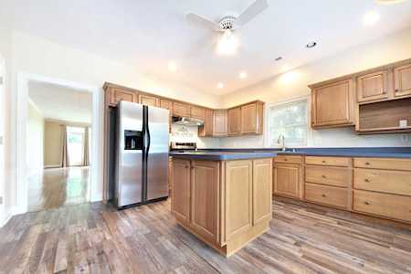 309 Westgate Terrace Ct Louisville, KY 40207