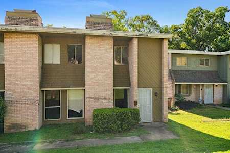 6411 Chimney Creek CIR #B-2 Austin, TX 78723