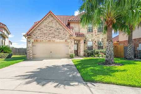 23 Oakmont Ct Jersey Village, TX 77064