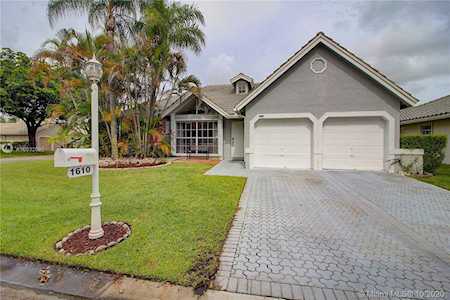1610 NW 106th Ln Coral Springs, FL 33071