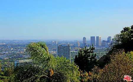 9265 Thrush Way Los Angeles, CA 90069