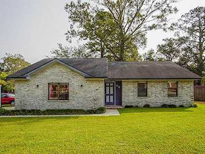 52 Oak Grove Rd Goose Creek, SC 29445