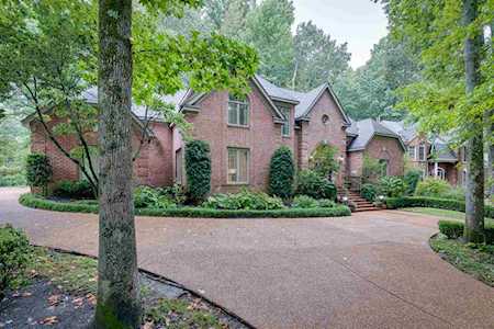 7831 Woodlark Cv Memphis, TN 38016