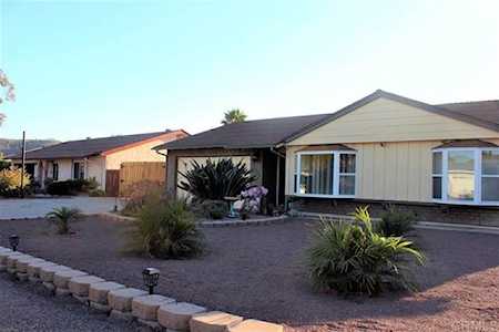 13332 Leaning Tree Ln Poway, CA 92064