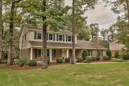 2507 Betton Woods Dr Tallahassee, FL 32308