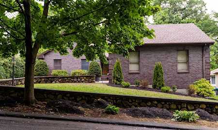 11 Oldham Rd Arlington, MA 02474