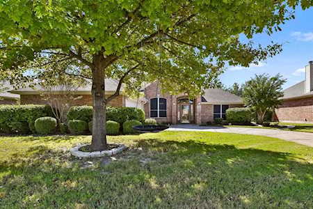 112 Honeysuckle Drive Justin, TX 76247