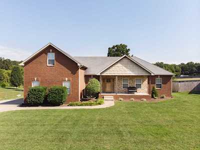107 Marty Ln White Bluff, TN 37187