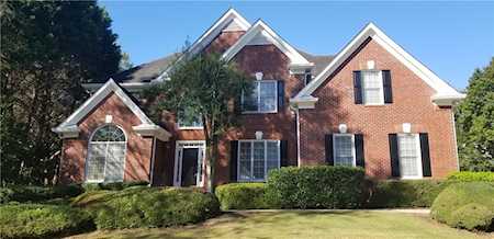 1290 Seale Dr Alpharetta, GA 30022