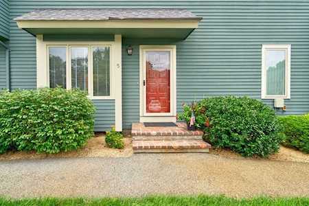 7 Deer Path #5 Maynard, MA 01754
