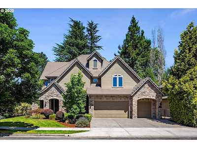 11251 SW Maypark Ct Portland, OR 97225