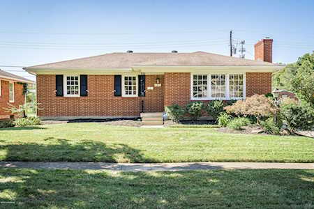 2811 Tyson Pl Louisville, KY 40218