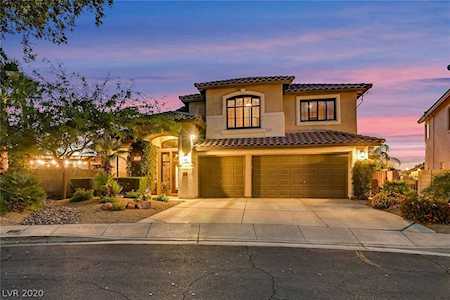 3064 Sunrise Heights Dr Henderson, NV 89052