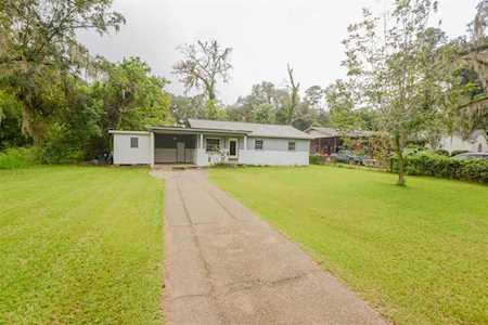 2027 Faulk Dr Tallahassee, FL 32303
