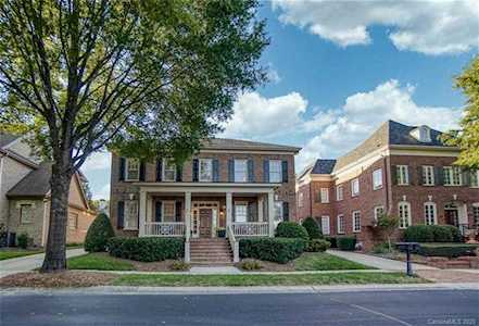 3339 Indian Meadows Ln Charlotte, NC 28210