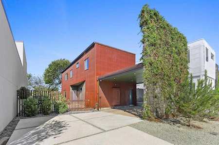 29 Vanguard Way Dallas, TX 75243