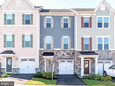 41761 Crippen Terrace Aldie, VA 20105