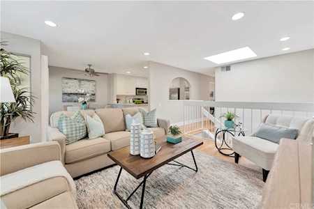 23326 Caminito Juanico #302 Laguna Hills, CA 92653
