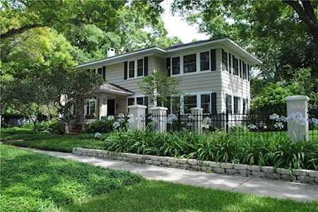 546 20th Ave NE St Petersburg, FL 33704