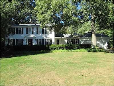 229 Cindyann Dr East Greenwich, RI 02818