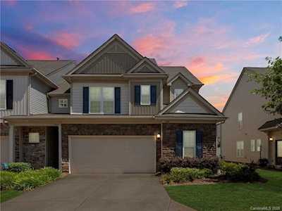 5937 Carrollton Ln Charlotte, NC 28210