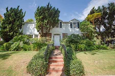10491 Lindbrook Drive Los Angeles, CA 90024