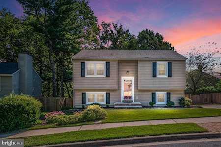 1125 Silverleaf Dr Arnold, MD 21012