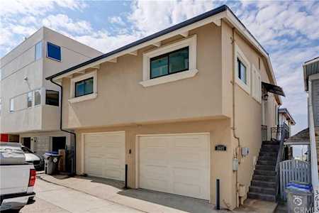 3607 Bayview Drive Manhattan Beach, CA 90266