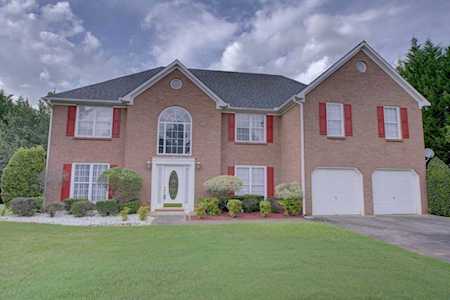 6844 Cavalier Ct Stone Mountain, GA 30087