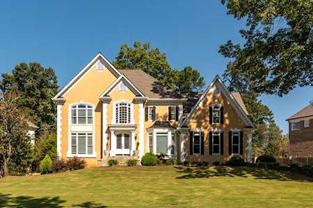 2621 Berwick Walk Snellville, GA 30078