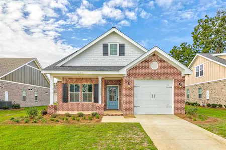 3804 Arbor Dr Tallahassee, FL 32303