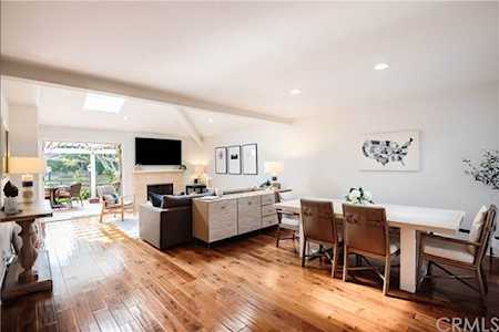 12 Dover Place Manhattan Beach, CA 90266