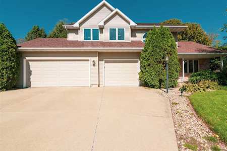 1208 Schefelker Ln Stoughton, WI 53589-2389