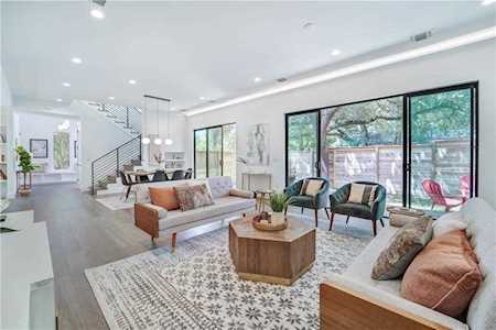 1815 Polo RD Austin, TX 78703