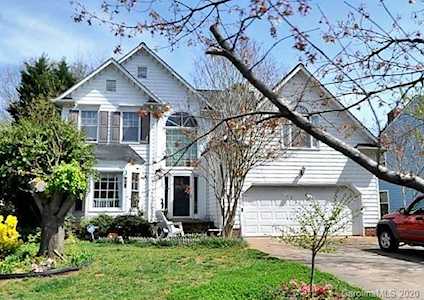 9424 Copper Hill Ln Charlotte, NC 28269
