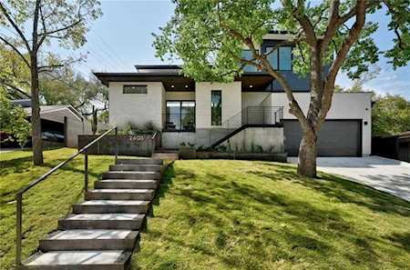 2405 Elmglen DR Austin, TX 78704