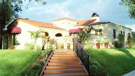 3900 Myrtle Avenue Long Beach, CA 90807