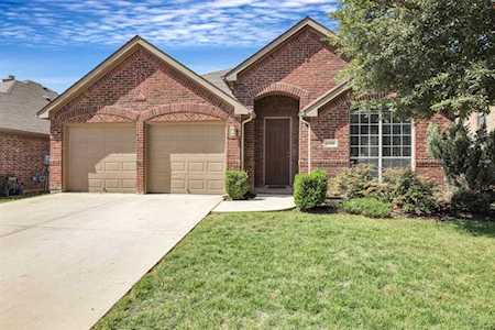 4769 Van Zandt Drive Fort Worth, TX 76244