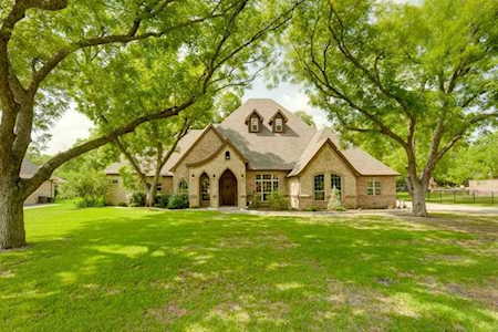 6301 Paper Shell Way Fort Worth, TX 76179