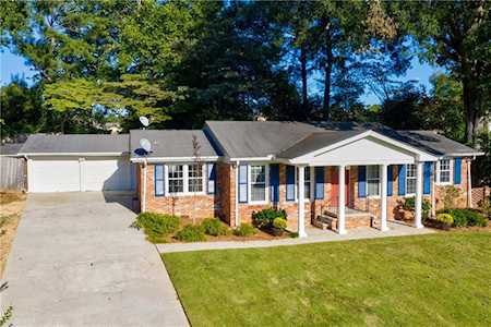 1271 Vista Valley Dr NE Atlanta, GA 30329