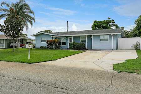 496 Comanche Avenue Melbourne, FL 32935