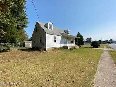 3003 Crums Ln Louisville, KY 40216
