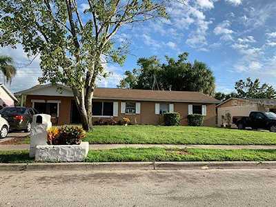 5235 Botany Ct Orlando, FL 32811