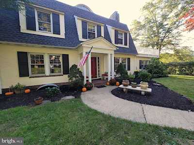 2402 Macdonough Rd Wilmington, DE 19805