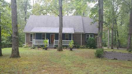 1053 Tanger Ct Kingston Springs, TN 37082