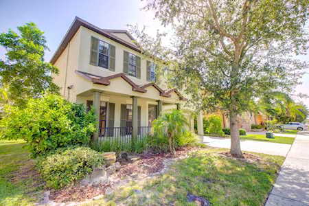 2843 Glenridge Circle Merritt Island, FL 32953