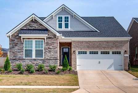 1020 Orange Blossom Ln Hermitage, TN 37076