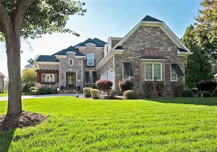 6639 Fox Ridge Circle Davidson, NC 28036