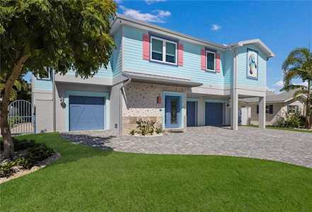 214 Oak Ave Anna Maria, FL 34216